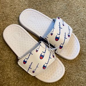 White Champion Slides (Boys 5/Womens 7)